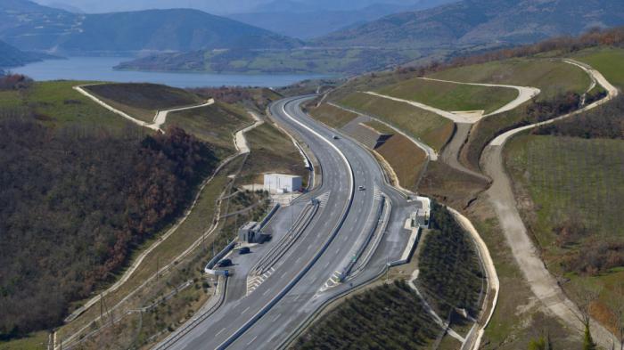 Στην κυκλοφορία από σήμερα το απόγευμα το τελευταίο τμήμα του Ε65 - Πό Στην κυκλοφορία από σήμερα το απόγευμα το τελευταίο τμήμα του Ε65 - Πόσο κάνουν τα νέα διόδια;