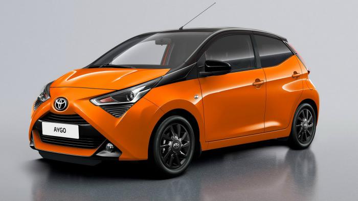 Το νέο Aygo X-Cite φέρει έντονη πορτοκαλί απόχρωση στο εξωτερικό.