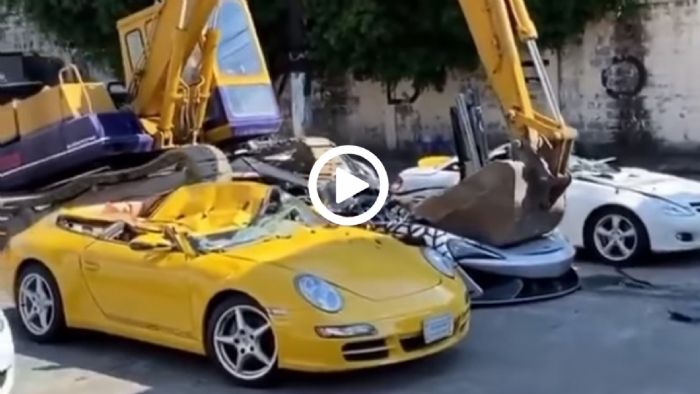 Εκσκαφέας συντρίβει Mercedes, Porsche, ΜcLaren και Lotus