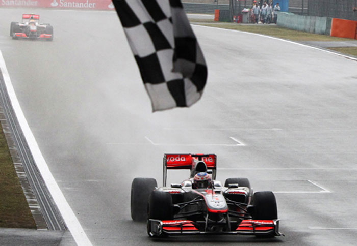 1-2 από τη McLaren «Made in China»