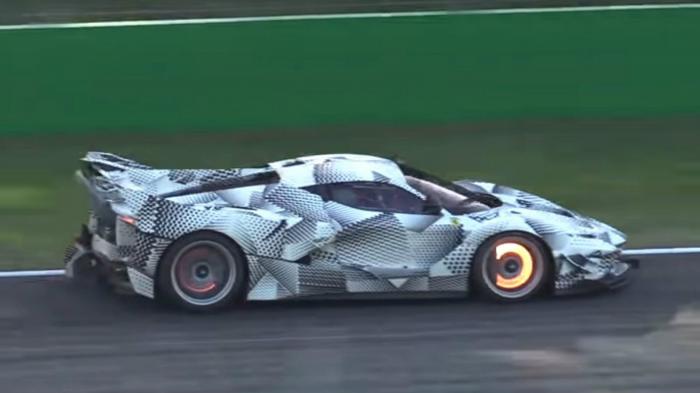 Kατάσκοποι έπιασαν στο φακό τους την FXX K Evoluzione να δοκιμάζεται στην πίστα της Monza.