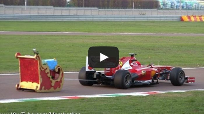 Ο δοκιμαστής της Ferrari, Marc Gene, είχε φορέσει ένα σκούφο του ¶γιου Βασίλη με την κόκκινη ομάδα να προετοιμάζει ένα γιορτινό βίντεο. 