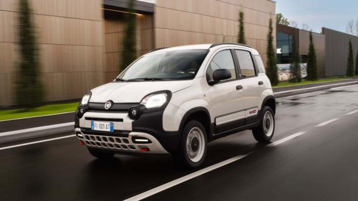 Το Fiat Panda 4x40° γιορτάζει τα 40 χρόνια της 4κίνητης έκδοσης Το Fiat Panda 4x40° γιορτάζει τα 40 χρόνια της 4κίνητης έκδοσης