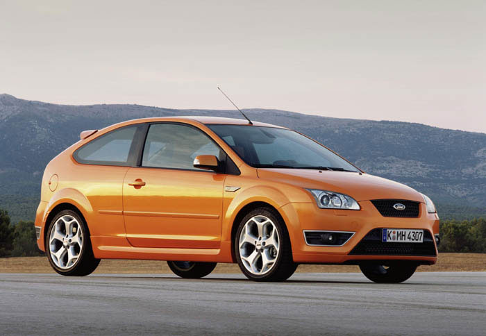 Aνανεώνει τα χρώματα της η Ford