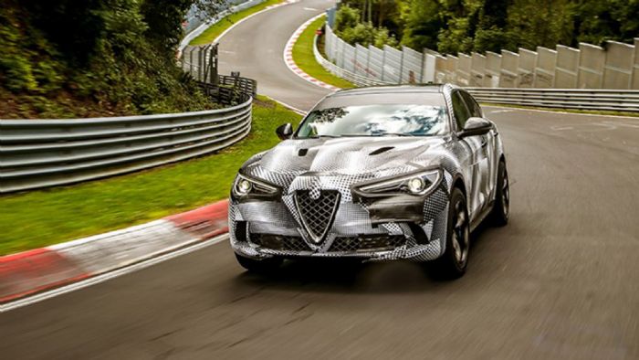 Η Stelvio, το πρώτο SUV στην ιστορία της Alfa Romeo, ενσαρκώνει το αυθεντικό πνεύμα της Alfa Romeo.