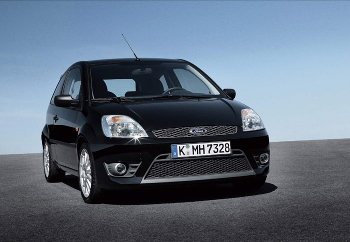 Ford: 1η δόση το 2006 άτοκα Ford: 1η δόση το 2006 άτοκα