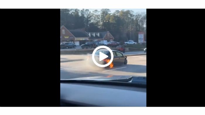 VIDEO: Τόσο γρήγορος που πήρε φωτιά!