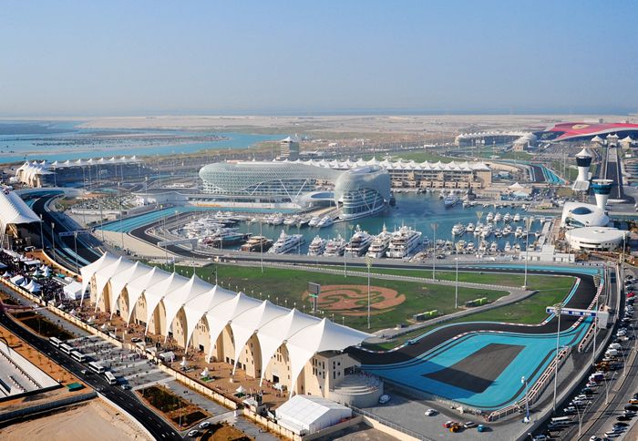 GP Abu Dhabi αυτό το Σαββατοκύριακο στο www.autotriti.gr