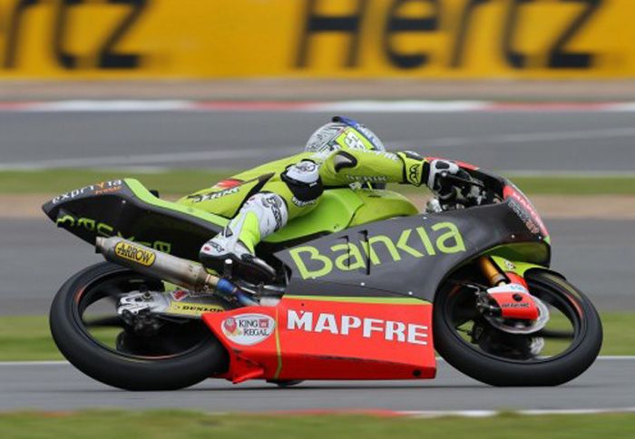 O Aspar ανακοίνωσε τη διακοπή της συνεργασίας τους με τον χορηγό του, Bankia.
O Aspar ανακοίνωσε τη διακοπή της συνεργασίας τους με τον χορηγό του, Bankia.