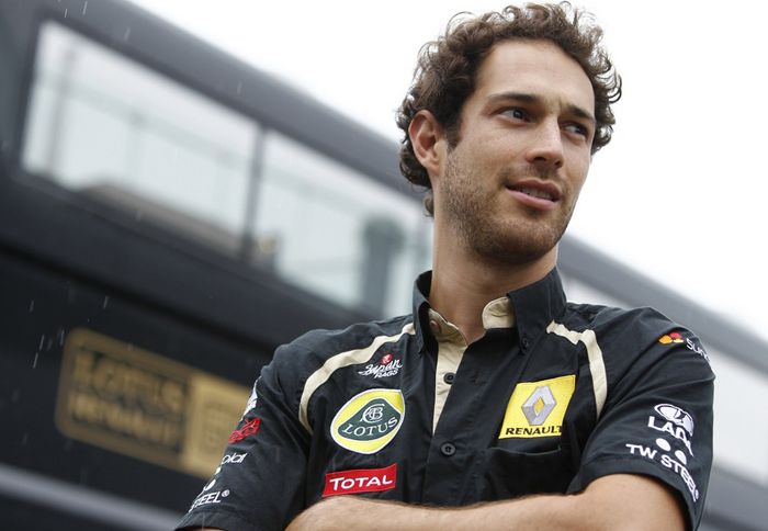 Ο Bruno Senna μόνιμος οδηγός της Renault