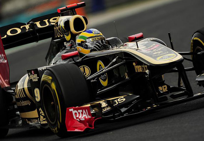 Ο Bruno Senna «τρέχει» για τη Renault Ο Bruno Senna «τρέχει» για τη Renault