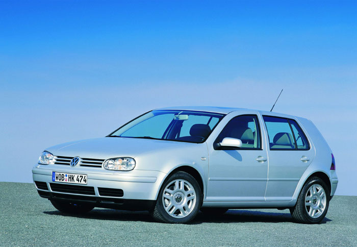 Mεταχειρισμένο VW Golf IV 2001