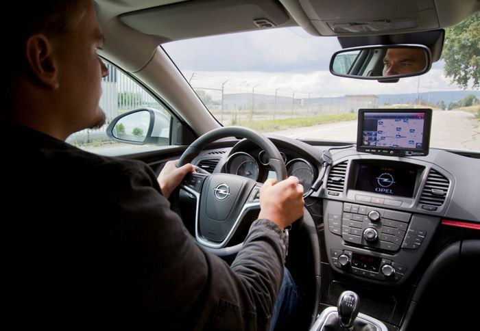 Το επικοινωνιακό σύστημα «car-to-x» της OPEL