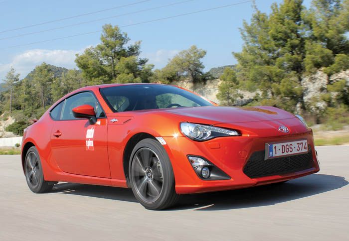 Toyota GT 86: Toyota on the Rocks 