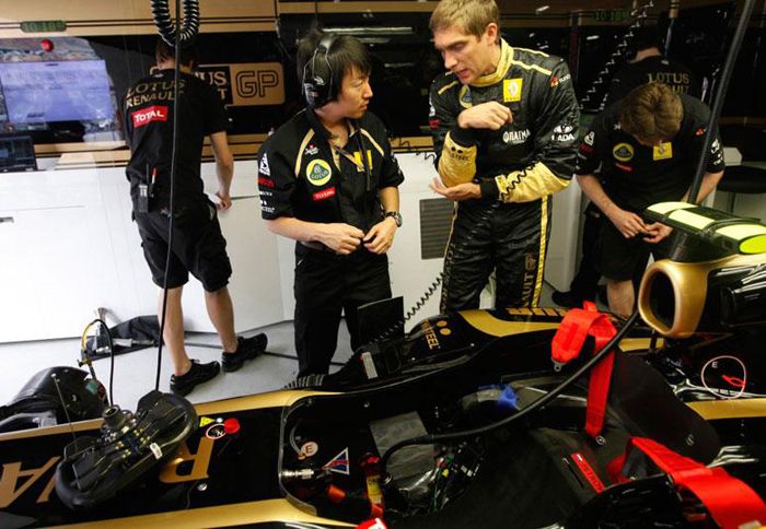 Χωρίς τον Tokunaga η Lotus F1 Χωρίς τον Tokunaga η Lotus F1