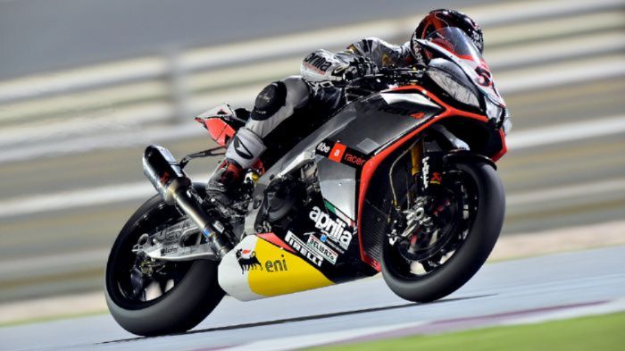 Πειστικός, ταχύτατος, με ρεκόρ γύρου, αδιαφιλονίκητος νικητής και στα 2 σκέλη το Πειστικός, ταχύτατος, με ρεκόρ γύρου, αδιαφιλονίκητος νικητής και στα 2 σκέλη του Κατάρ, ο Sylvain Guintoli πήρε το Παγκόσμιο Πρωτάθλημα WSBK 2014!