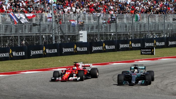 Hamilton: «Έκανε λάθη ο Vettel. Tον είχα»