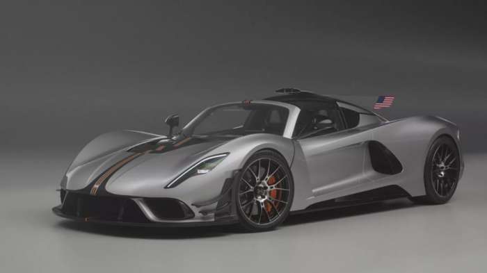 Hennessey Venom F5-M: Ένας πύραυλος με 1.842 PS και μηχανικό κιβώτιο Hennessey Venom F5-M: Ένας πύραυλος με 1.842 PS και μηχανικό κιβώτιο