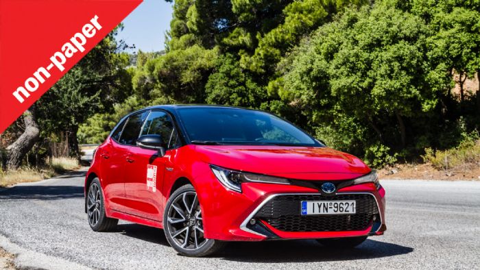 Η δίλιτρη υβριδική Toyota Corolla των 180 ίππων, συνδυάζει κινητήρα δύο λίτρων με μπαταρίες, έχοντας κατανάλωση καυσίμου εντός πόλης γύρω στο 5,5 λτ./100 χλμ. και εξαιρετικές επιδόσεις.