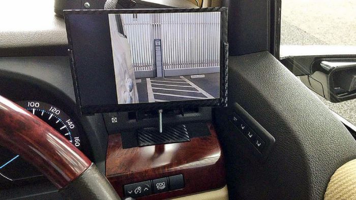 Το τέλος των καθρεφτών