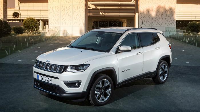 Το λανσάρισμα του νέου Jeep Compass πραγματοποιήθηκε σε εκδήλωση της Lancia-Jeep Hellas στο Grand Resort Lagonissi.