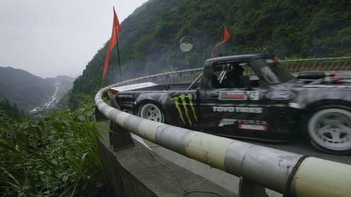Ο Ken Block στην «πύλη του παραδείσου» (+vid)