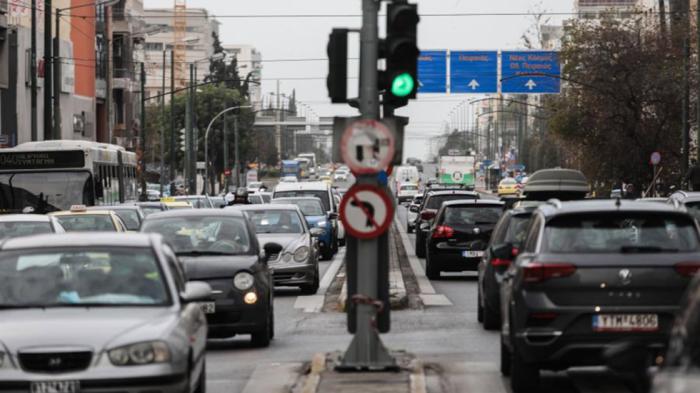 Αύξηση κυκλοφορίας στην Αττική τα δύο τελευταία Σαββατοκύριακα