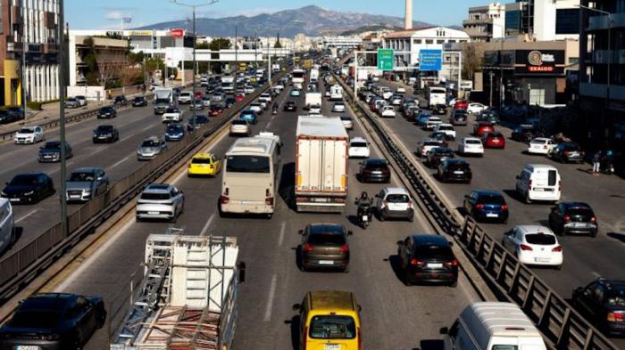 Κίνηση τώρα στην Αθήνα: Καλή η γενική εικόνα – Πού «κολλάνε» οι οδηγοί Κίνηση τώρα στην Αθήνα: Καλή η γενική εικόνα – Πού «κολλάνε» οι οδηγοί αυτή την ώρα