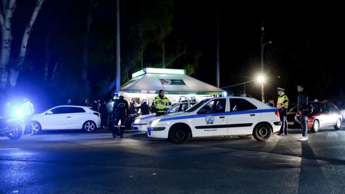 Μπλόκο της ΕΛ.ΑΣ. στους κοντράκηδες της Παραλιακής με 2 συλλήψεις