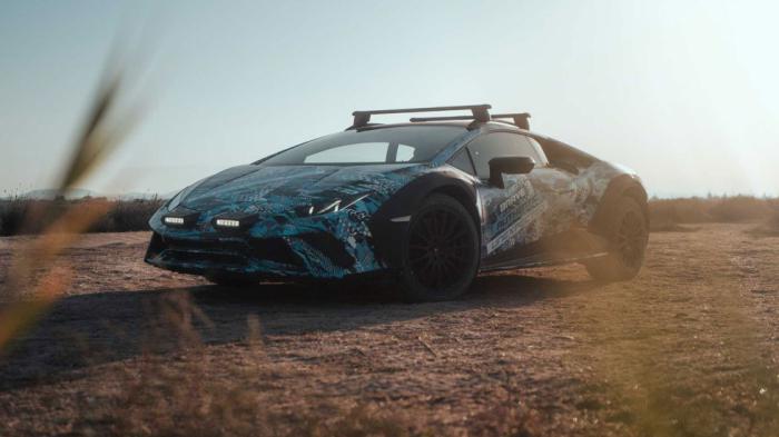 Η Lamborghini Huracan Sterrato «σκονίζεται» στο νέο teaser βίντεο