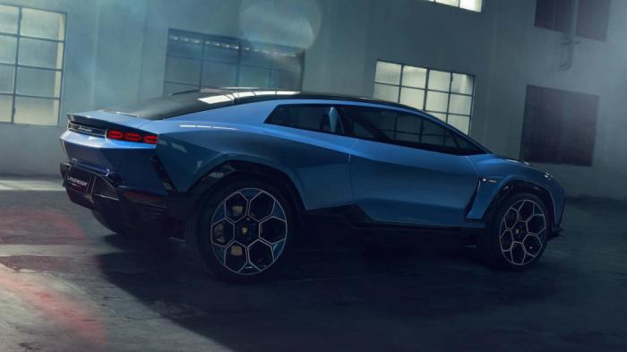 Ακυρώθηκε η 1η ηλεκτρική Lamborghini: «Κοντά στο μηδέν το ενδιαφέρον»