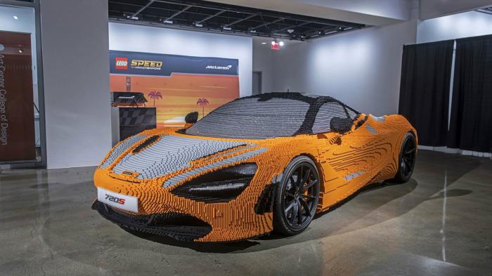 Η Chiron υποκλίθηκε στη McLaren 720S  