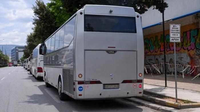 Ασφυκτιά το κέντρο της Αθήνας από τα τουριστικά λεωφορεία	