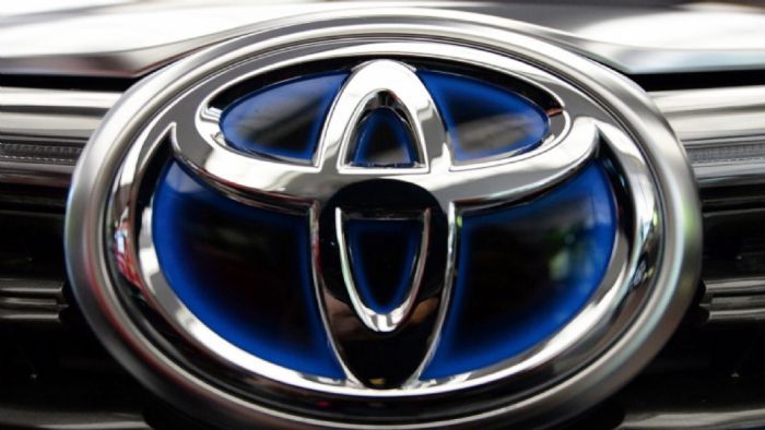 Αδρανείς οι σκέψεις της Toyota