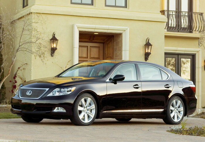 Lexus LS600h: H υβριδική limo