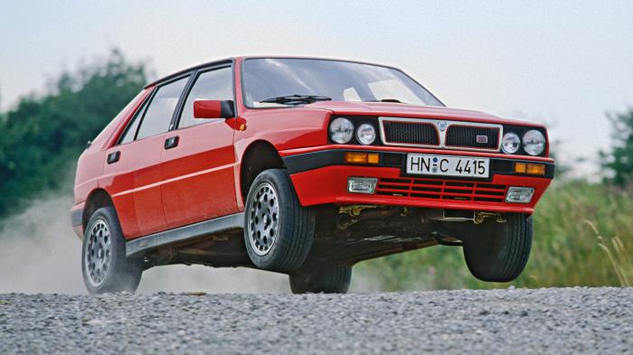 Lancia Delta HF Integrale: Η «βασίλισσα» της αυτοκίνησης (+vids)