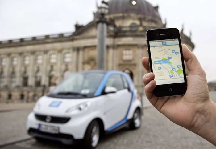 Mercedes Moovel Mobility Platform