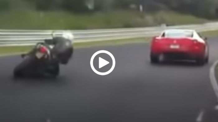 Moτοσικλέτα βάζει τα γυαλιά σε Ferrari μέσα στο Nurburgring