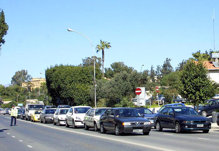 Το σχολικό μποτιλιάρισμα αρχίζει...