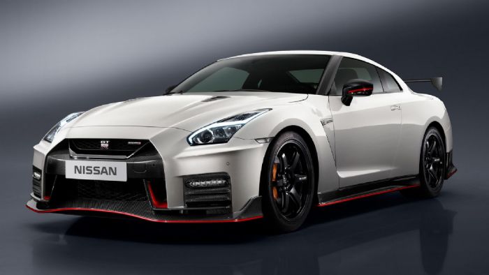 Αλμυρό Nissan GT-R Nismo