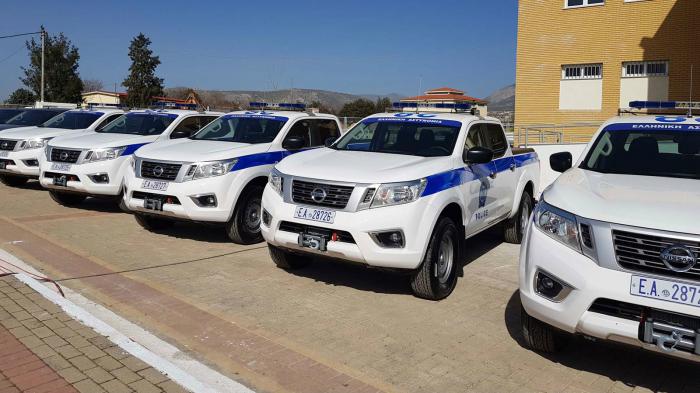 Παραδόθηκαν 8 νέα Nissan Navara στην ΕΛ.ΑΣ.