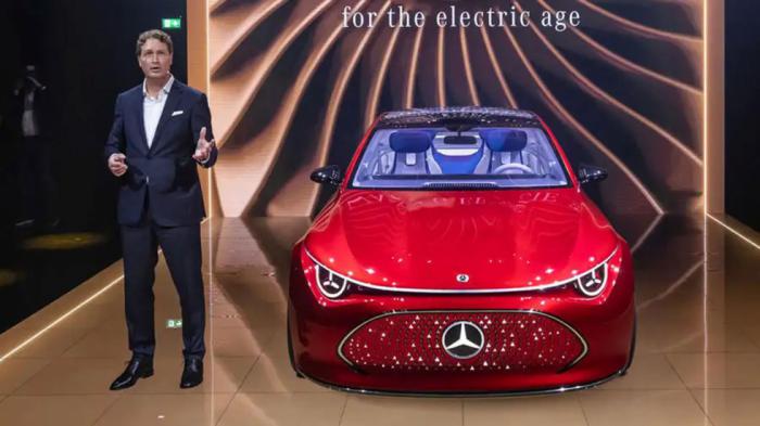 Η Mercedes ζητά μείωση, αντί για αύξηση φόρων στα κινεζικά ηλεκτρικά