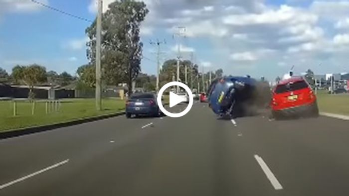 Την πλήρωσαν όλοι επειδή ένας πήρε το δίπλωμά του... νύχτα! Την πλήρωσαν όλοι επειδή ένας πήρε το δίπλωμά του... νύχτα!