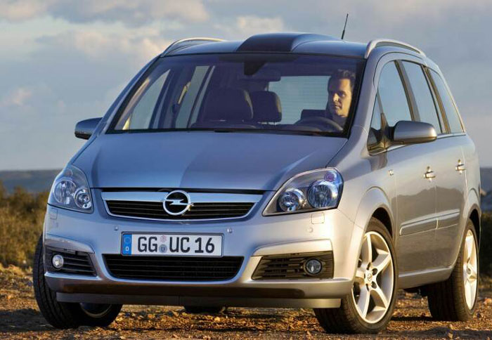 Πρώτη επαφή με το νέο Opel Zafira