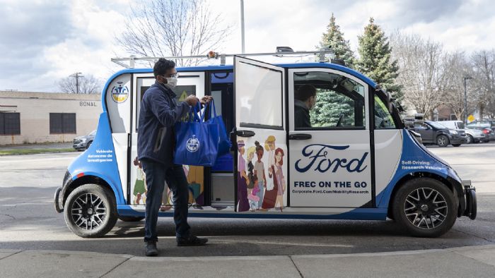 Αυτόνομο Ford για καλό σκοπό (+vid)
