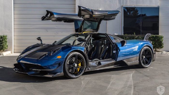 Πωλείται συλλεκτική Pagani Huayra
