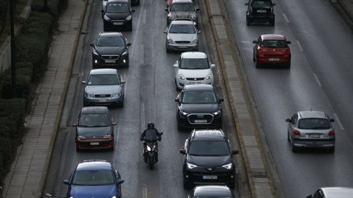 Mειώθηκε κατά 21% η κίνηση το περασμένο Σαββατοκύριακο