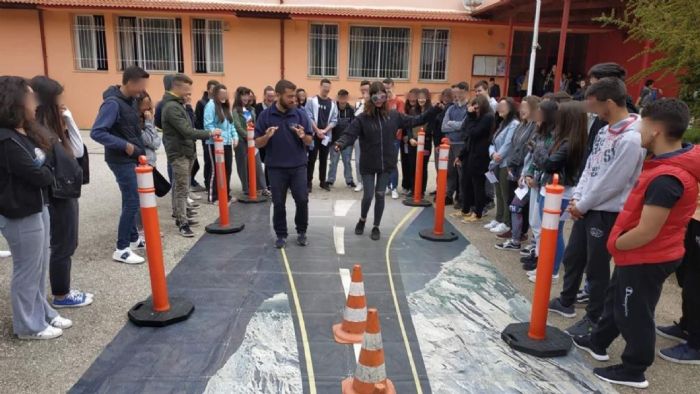 Οι μελλοντικοί οδηγοί εκπαιδεύονται | «H ζωή δεν έχει undo»
