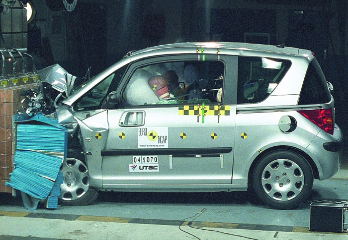 «Πεντάστερο» το Peugeot 1007 «Πεντάστερο» το Peugeot 1007