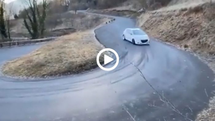 Peugeot 208 GTi «την είδε» πισωκίνητο!